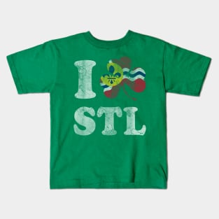 Love St Louis Flag Irish Shamrock St Patricks Day Kids T-Shirt